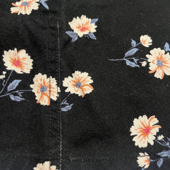 Bundle of 2 Skirts Size 26 - Picture 8 of 9